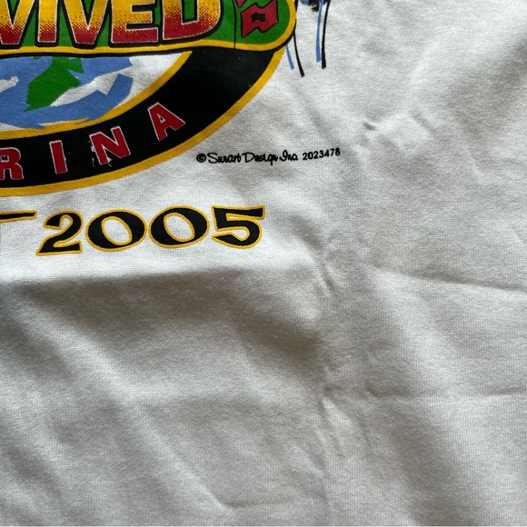 Vintage Hurricane Katrina 2005 Tee M White Survivor TV Show New Orleans Louisian - Picture 3 of 4